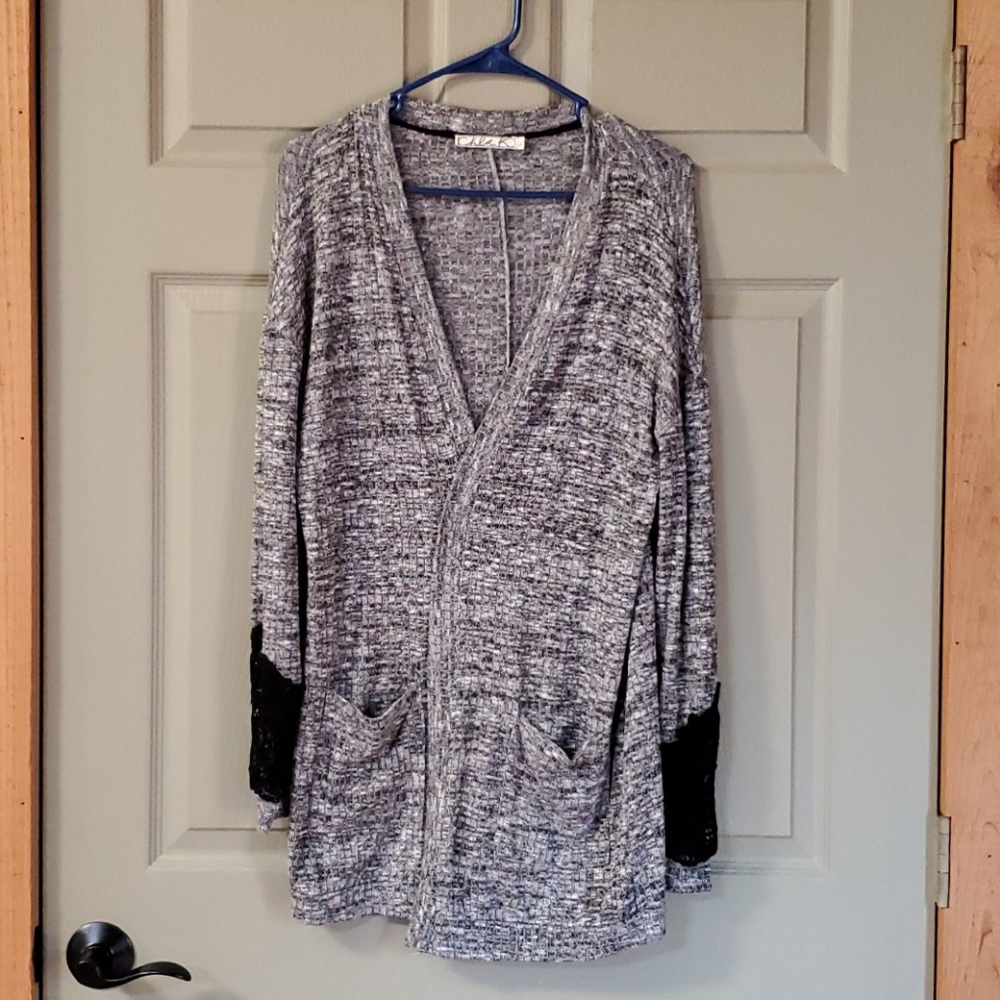 Chloe K Lightweight Cardigan
